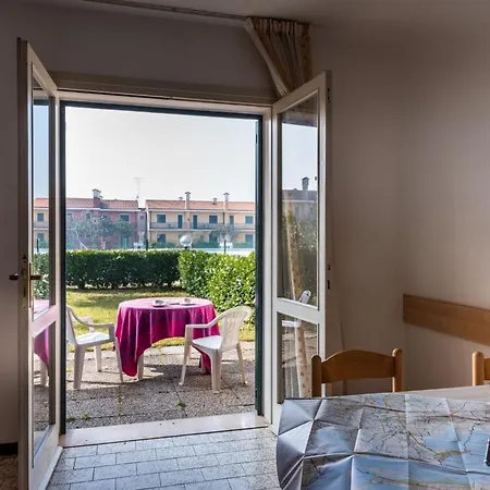 Apartment Private Garden And 3 Shared Pools In 4